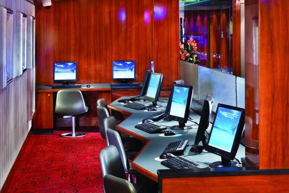 NCL Norwegian Pearl Art Gallery and Internet Café.jpeg